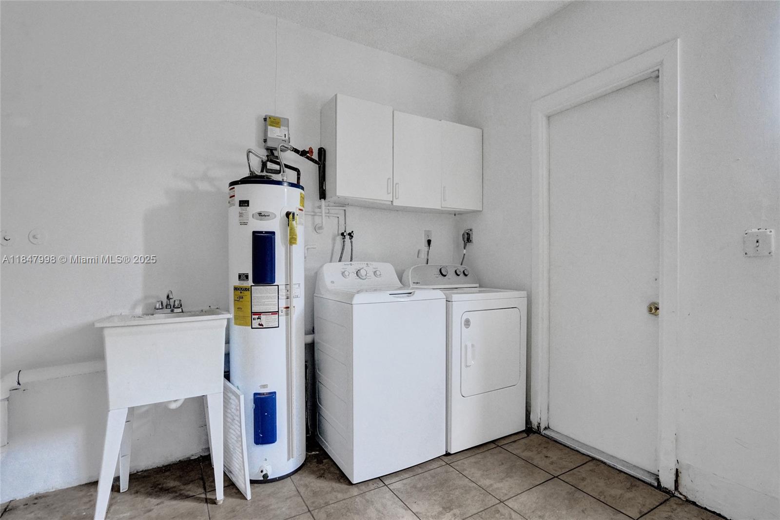 HIGH RIDGE ESTATES ADD - Residential