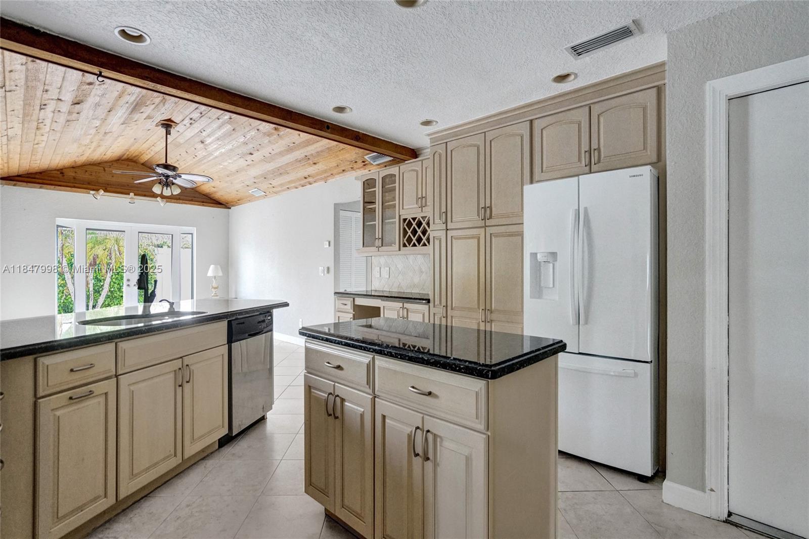 HIGH RIDGE ESTATES ADD - Residential