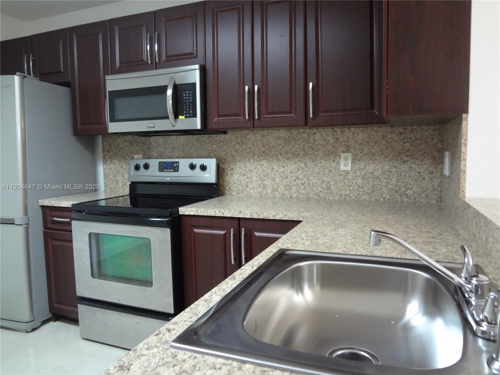 GRAND MARQUIS CONDO - Residential Lease