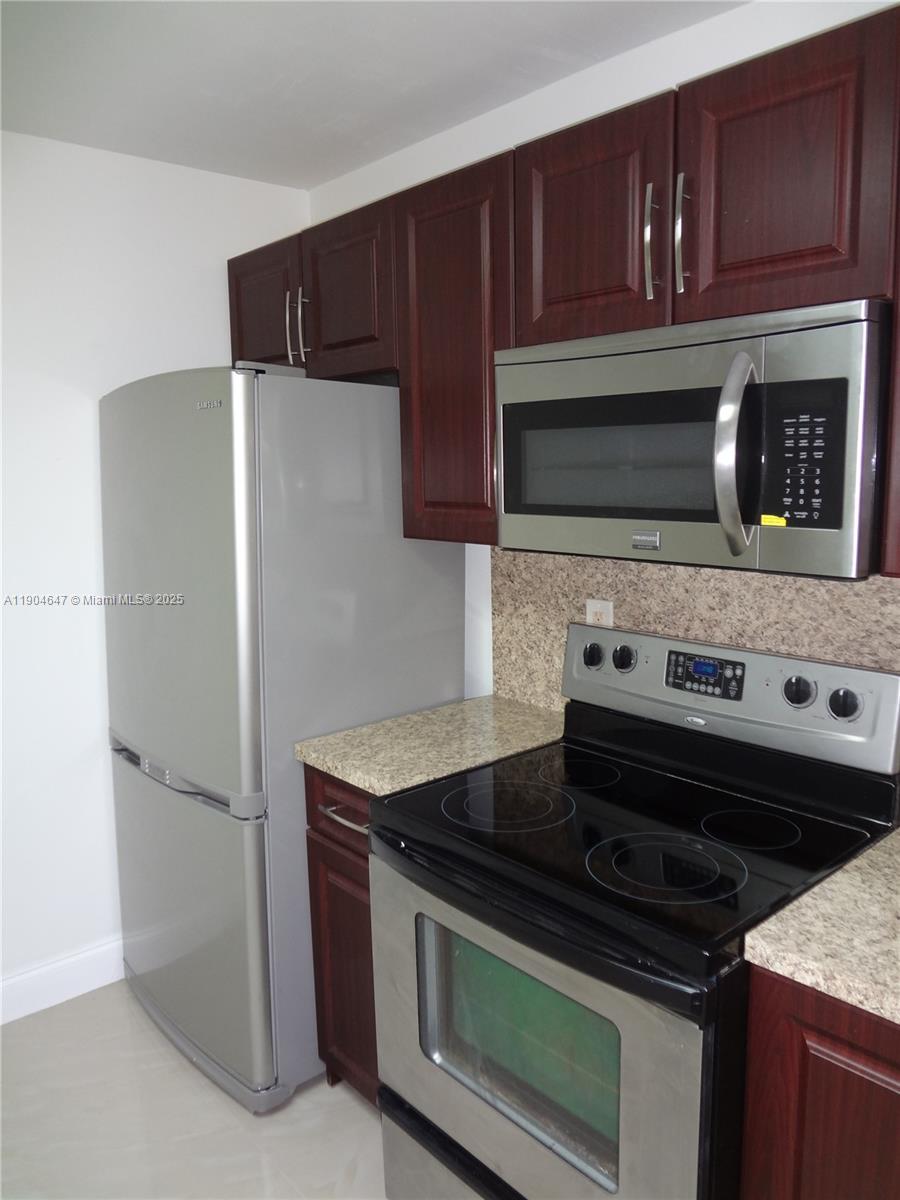 GRAND MARQUIS CONDO - Residential Lease