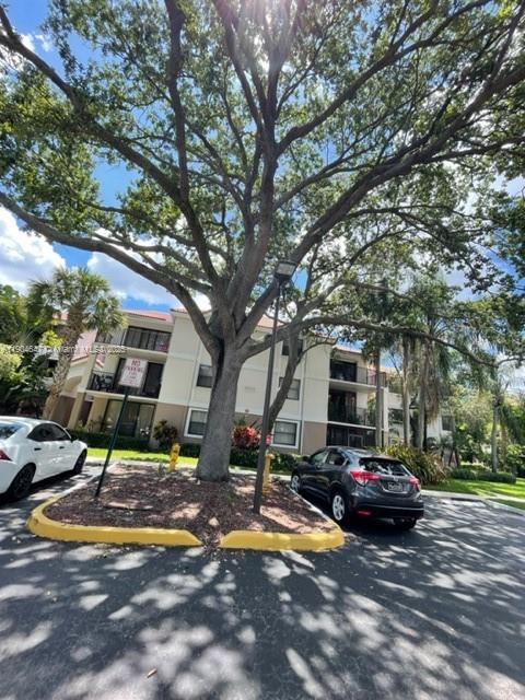 GRAND MARQUIS CONDO - Residential Lease