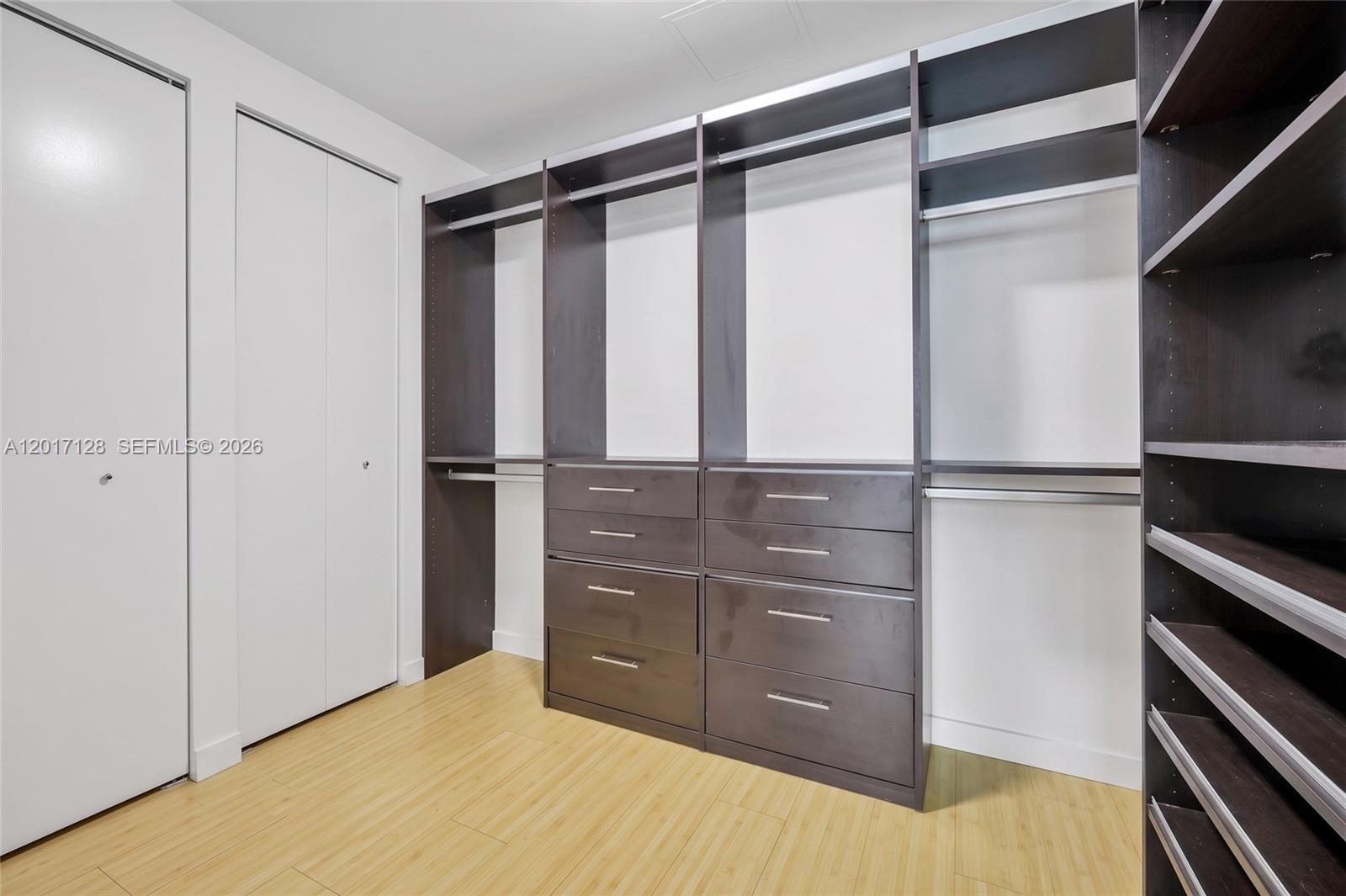 ARTECH RESIDENCES AT AVEN - Residential Lease