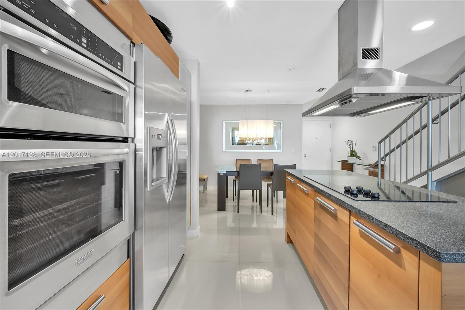 ARTECH RESIDENCES AT AVEN - Residential Lease