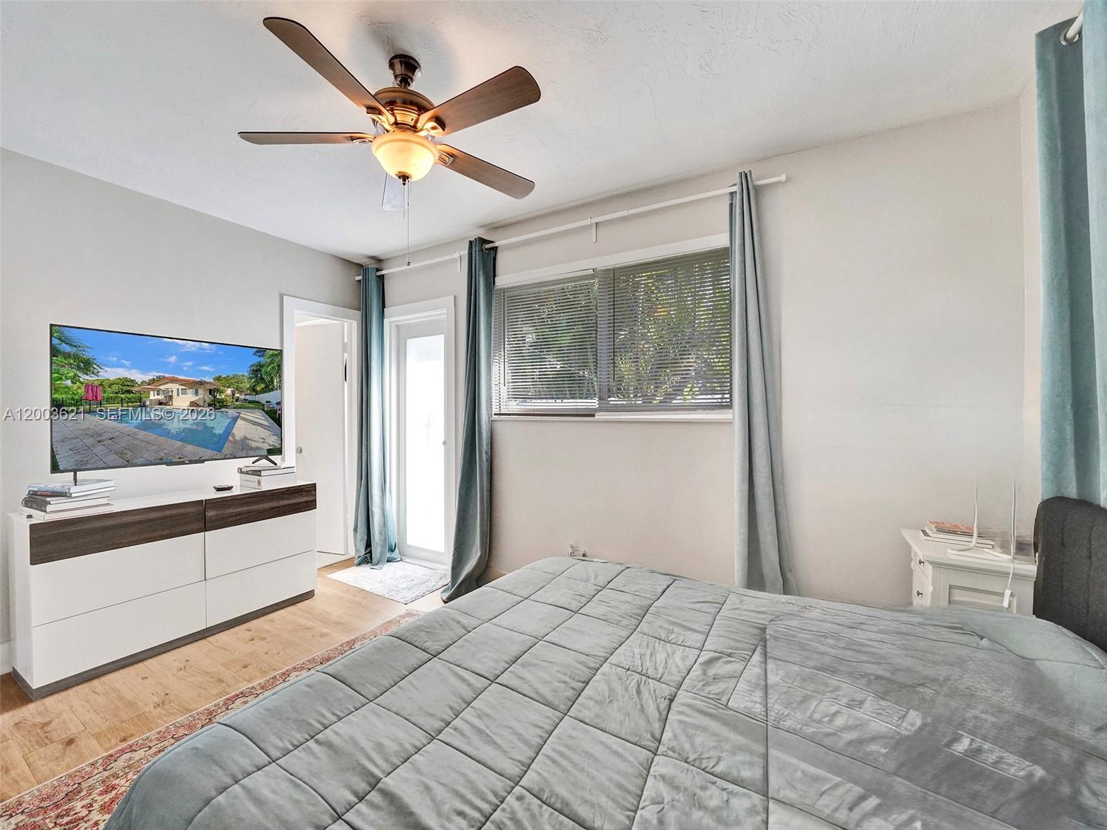 GRIFFING BISCAYNE PARK ES - Residential