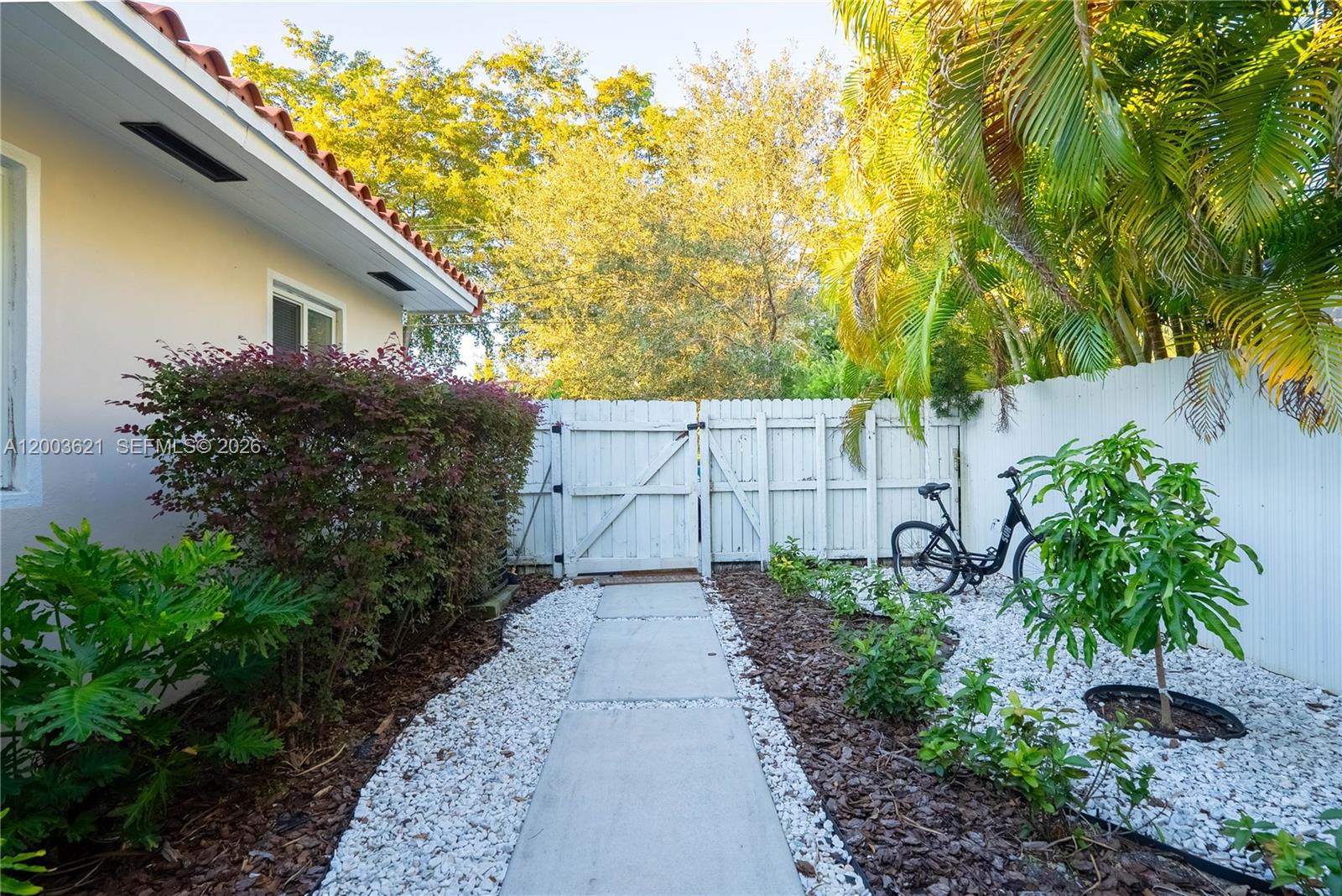 GRIFFING BISCAYNE PARK ES - Residential