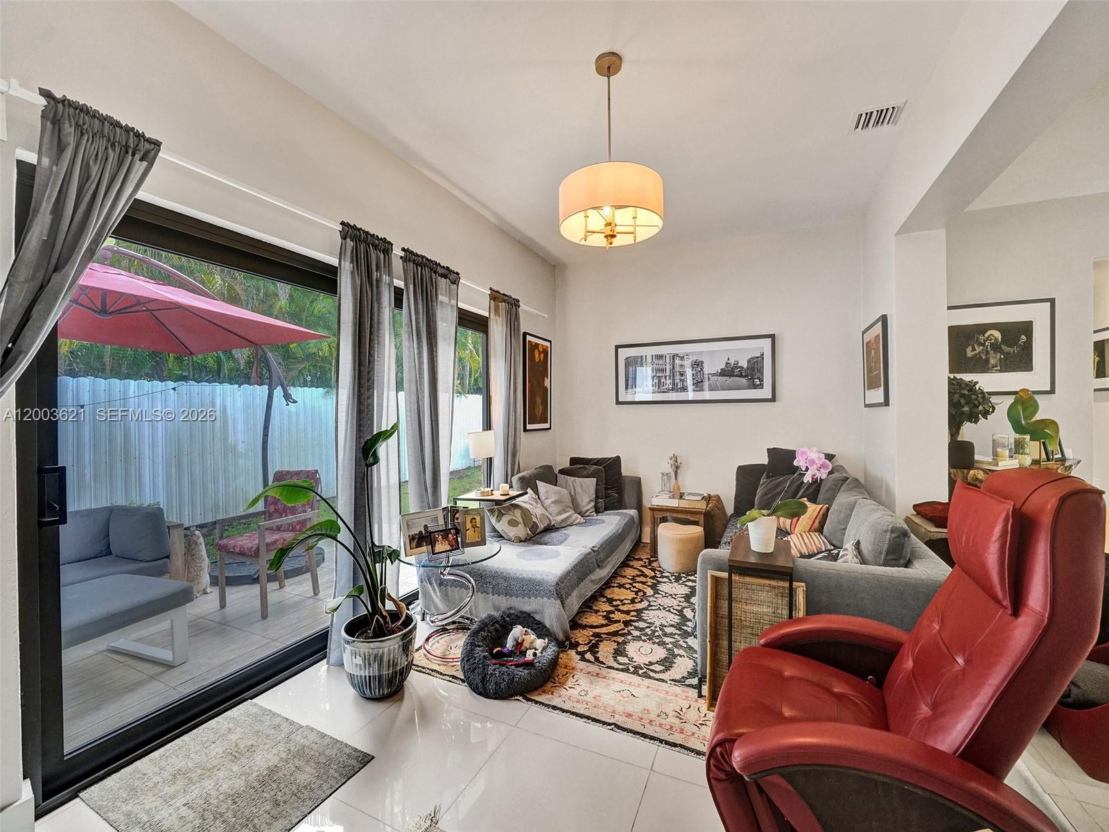 GRIFFING BISCAYNE PARK ES - Residential