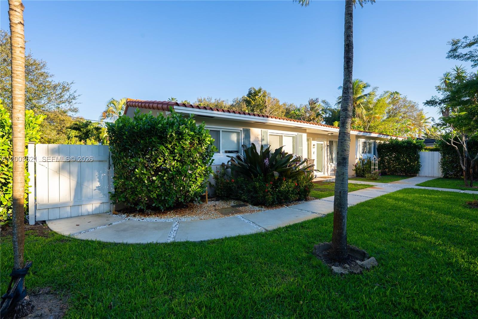 GRIFFING BISCAYNE PARK ES - Residential