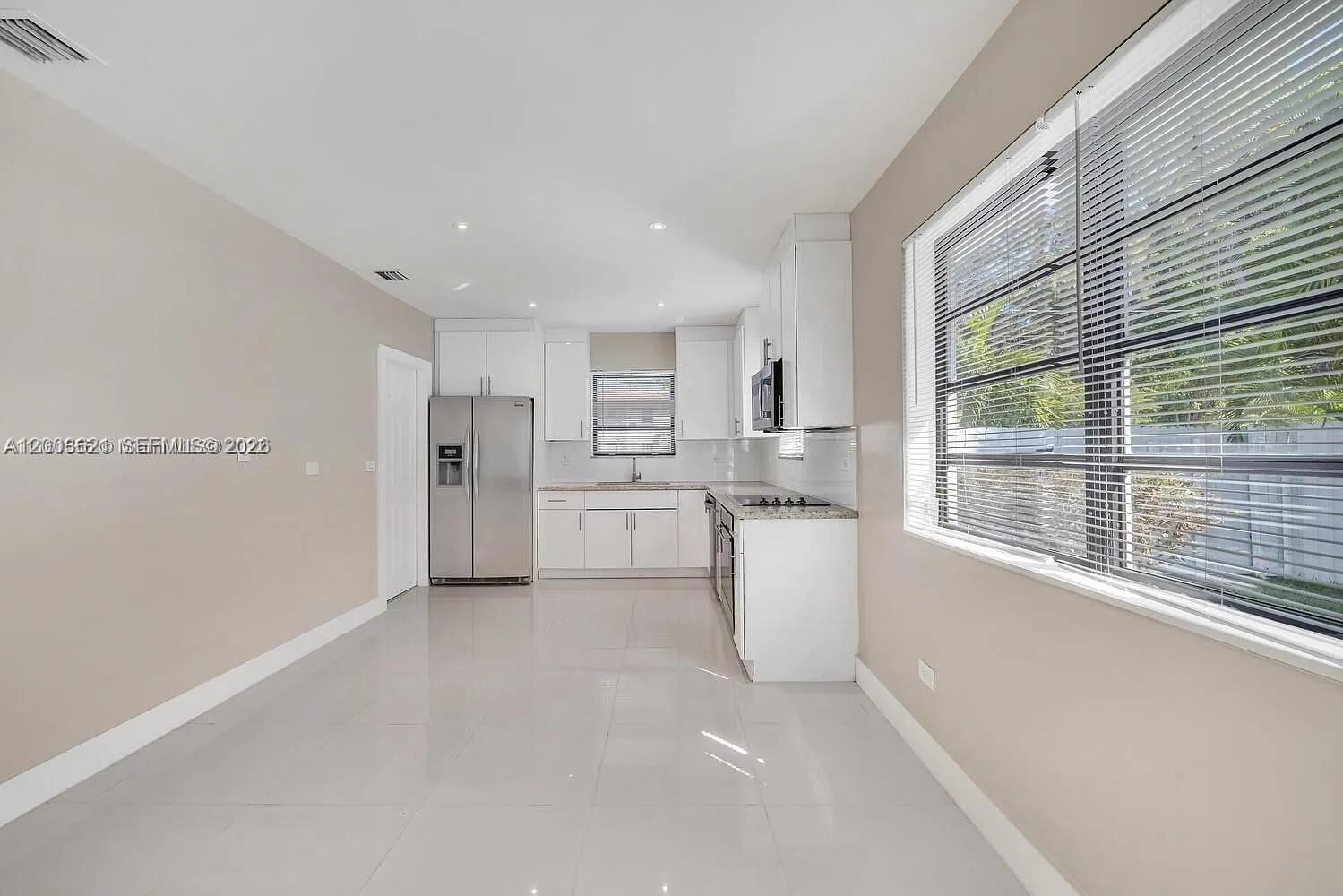 GRIFFING BISCAYNE PARK ES - Residential