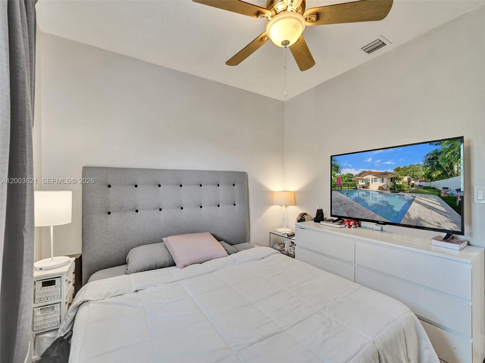 GRIFFING BISCAYNE PARK ES - Residential