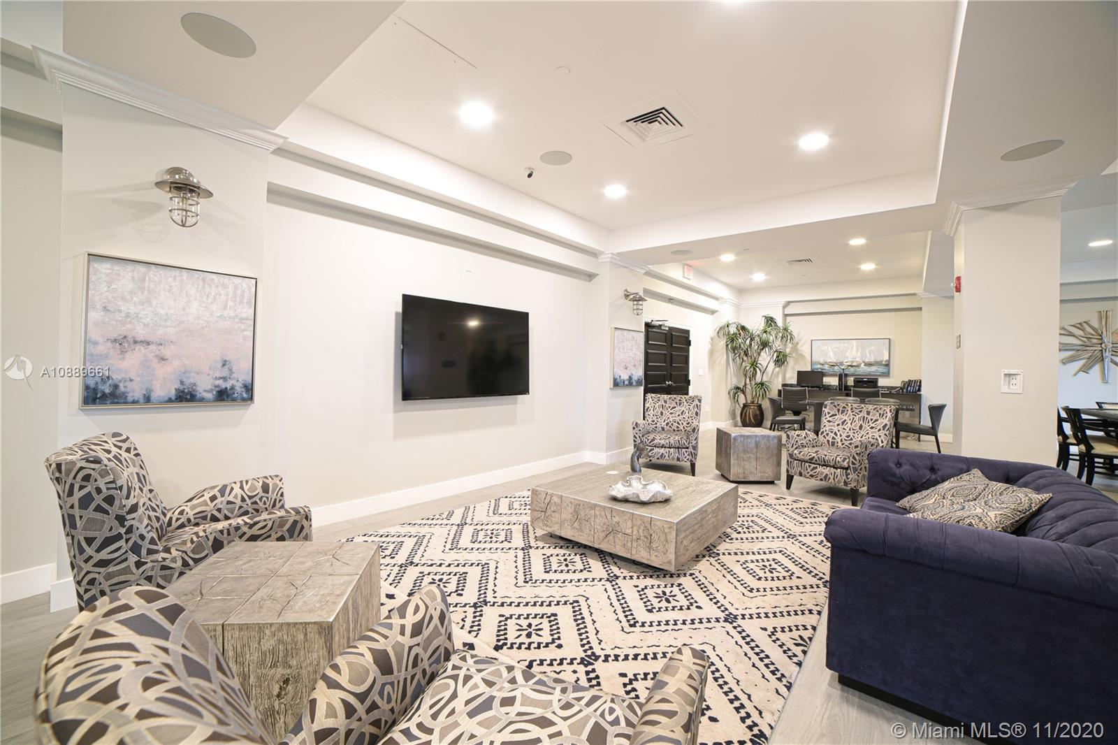 THE Wave Condo - Residential Lease