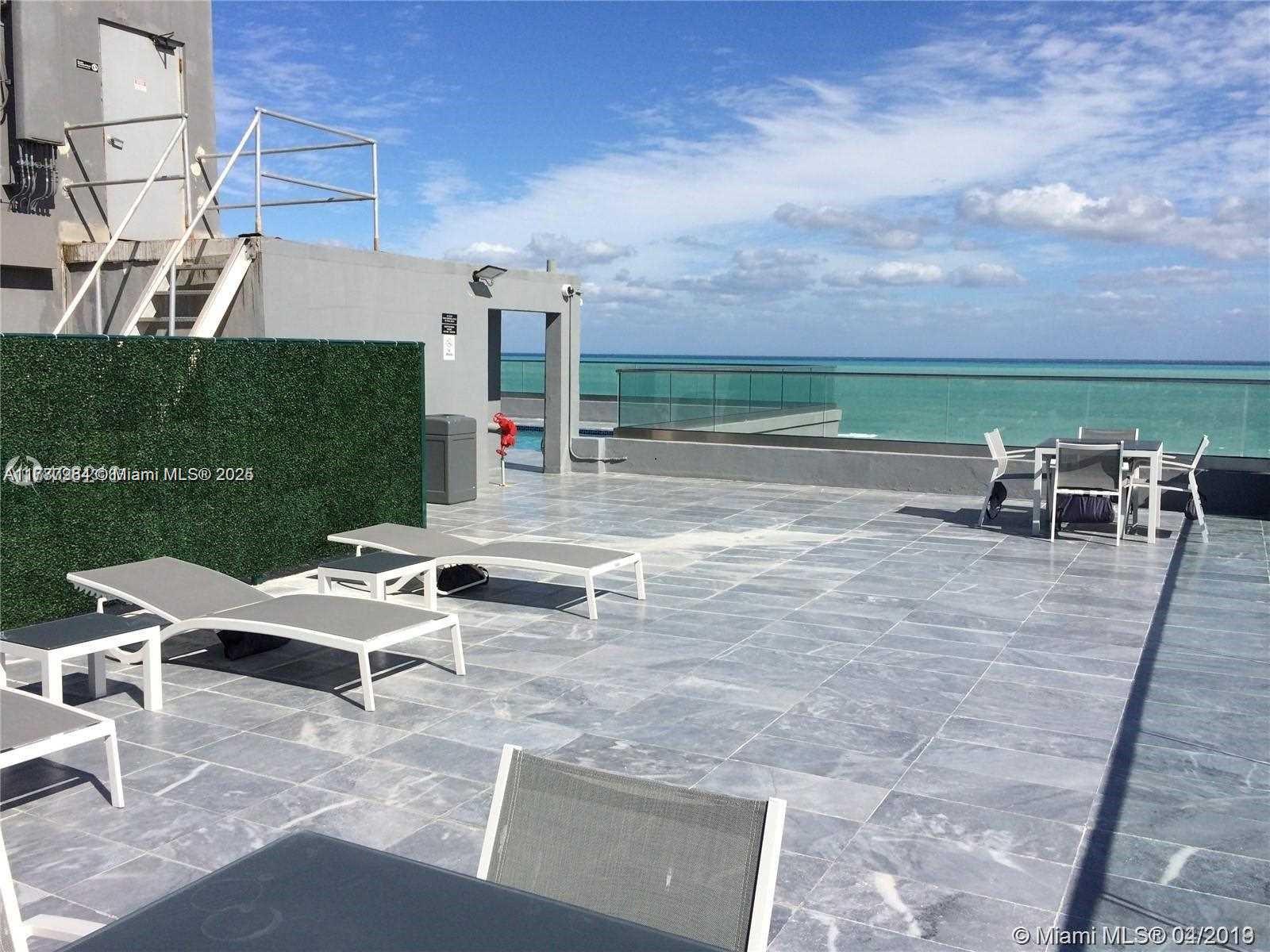 1255 Collins Ave 507