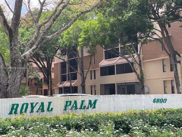 6800 Cypress Rd 401, Plantation, Miami-Dade County, Florida - 2 Bedrooms  
2 Bathrooms - 