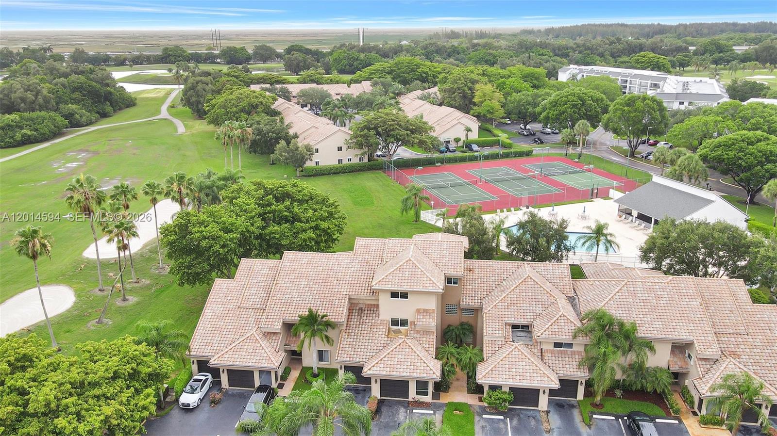 CALIFORNIA COURTS CONDO - Residential