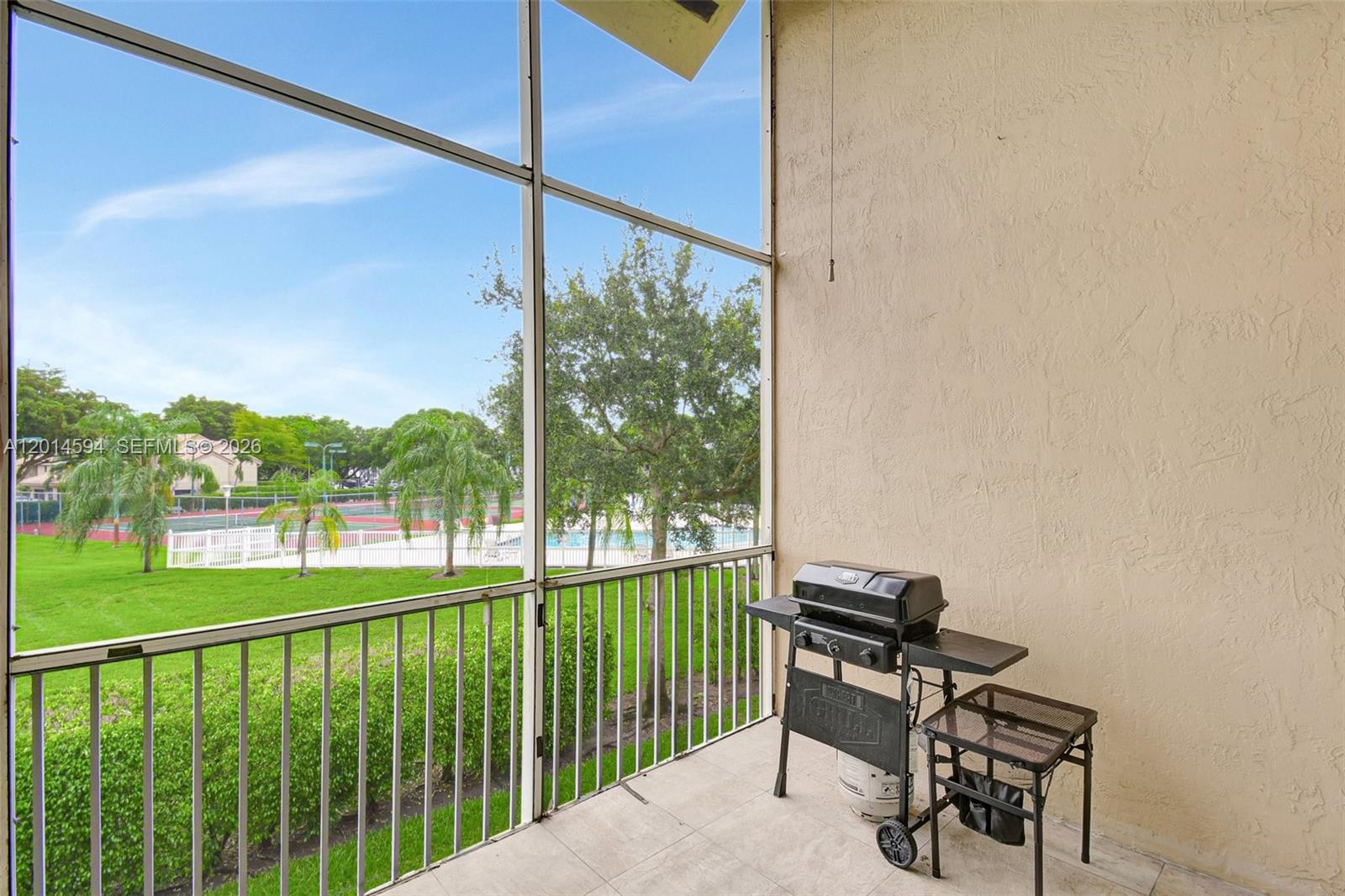 CALIFORNIA COURTS CONDO - Residential
