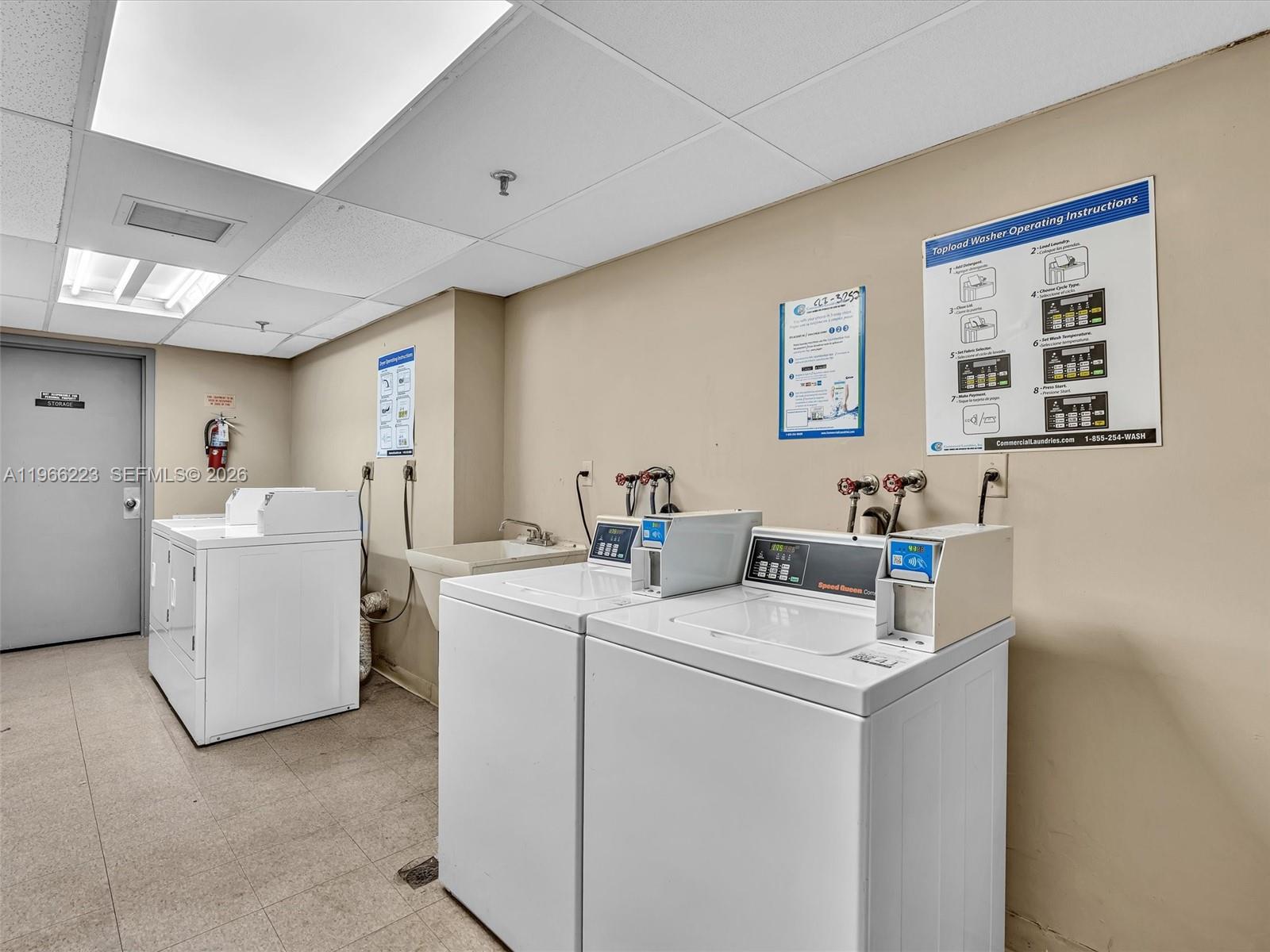 GREENWICH PH I CONDO - Residential