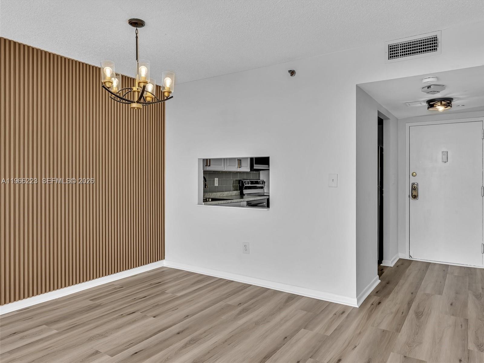 GREENWICH PH I CONDO - Residential