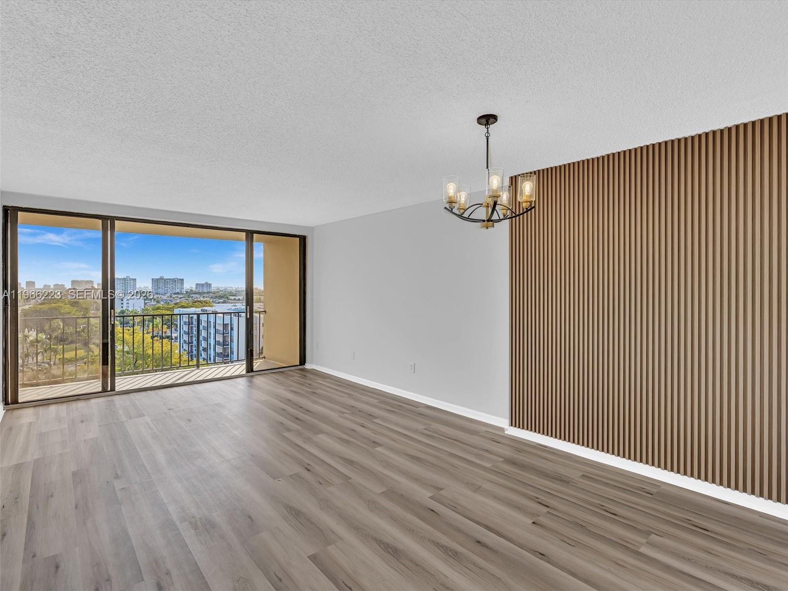 GREENWICH PH I CONDO - Residential