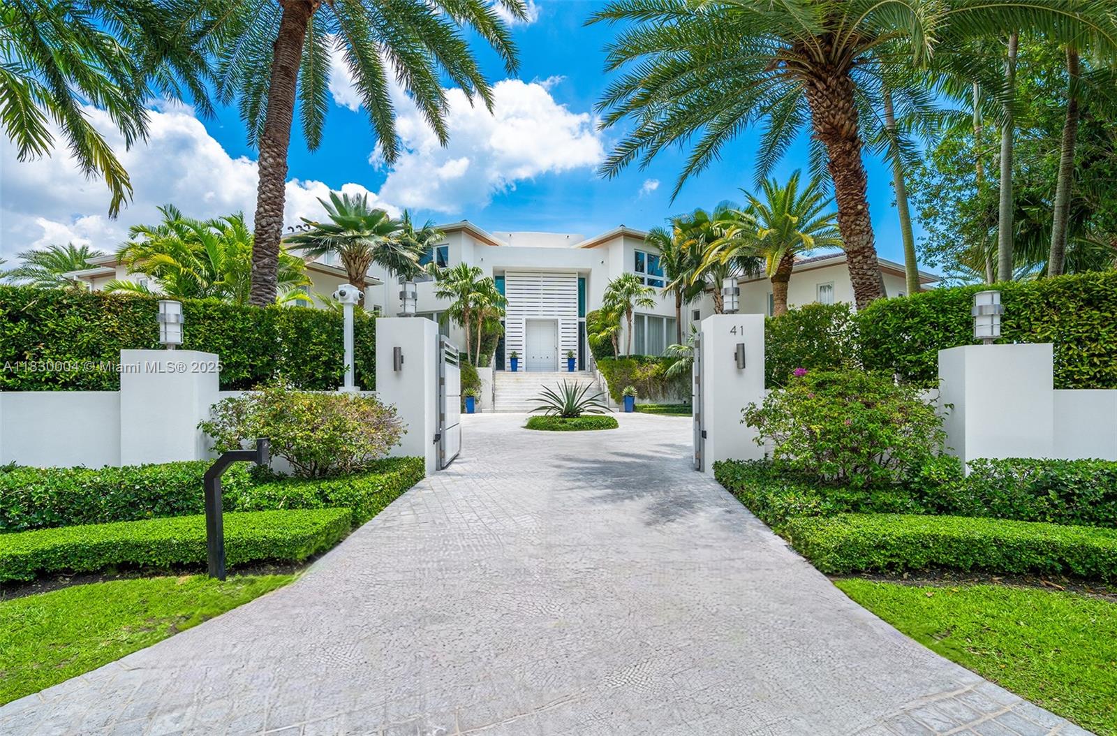 41 Arvida Pkwy