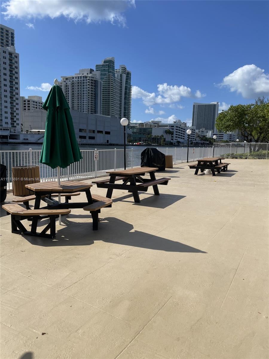 OCEANVIEW PARK - Residential