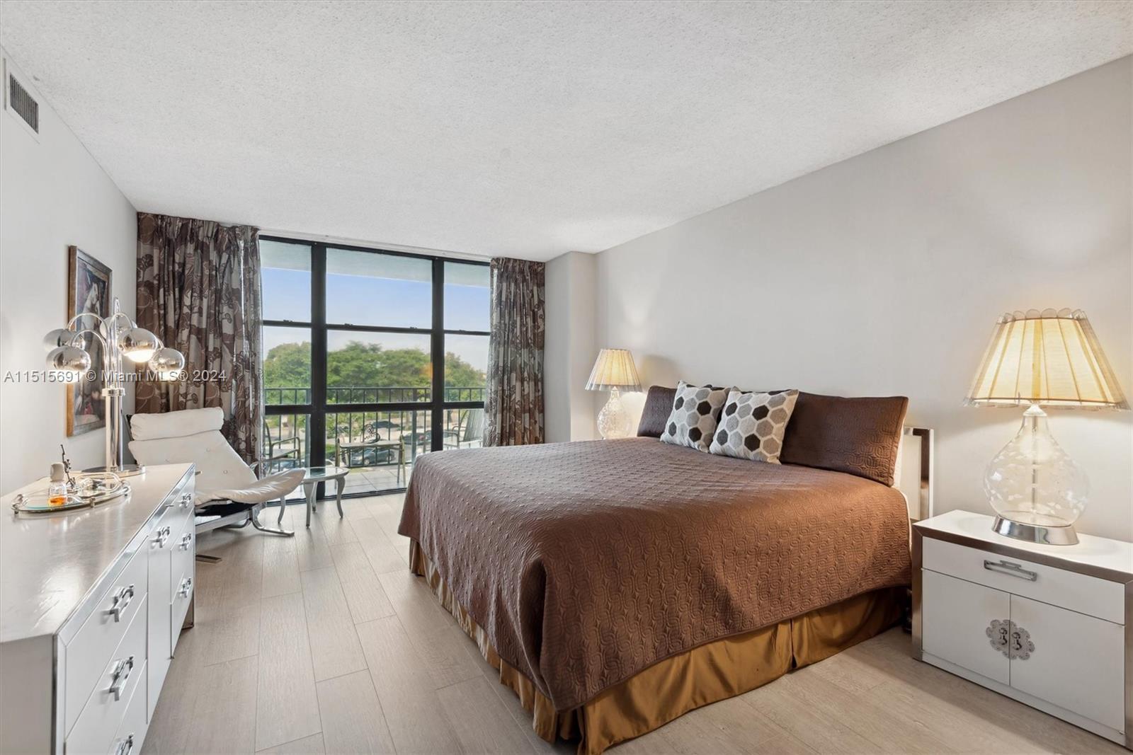 OCEANVIEW PARK - Residential