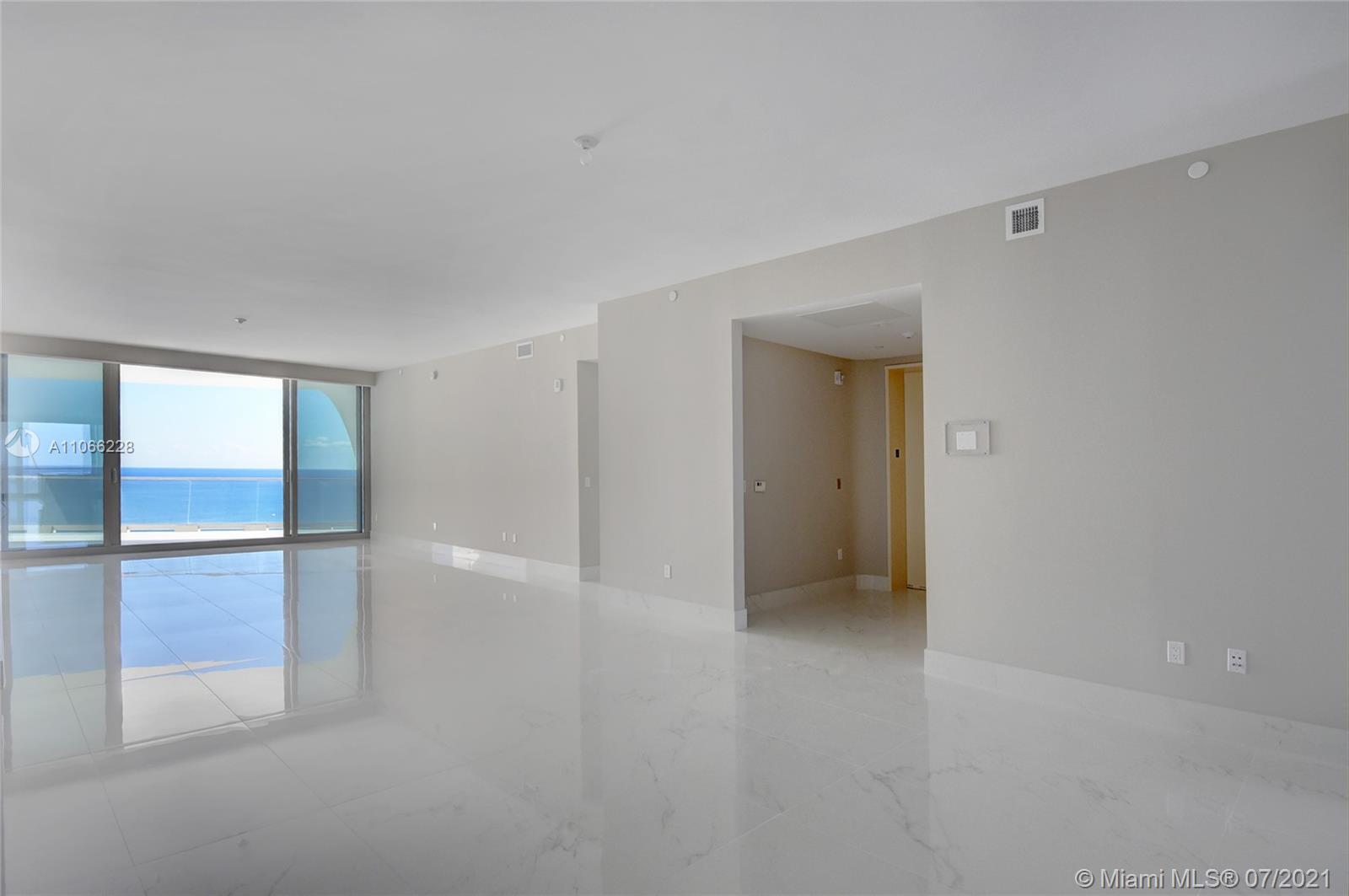 JADE SIGNATURE CONDO - Residential