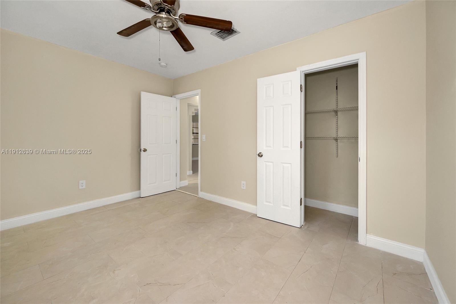 THE TROPICS AMD - Residential Lease