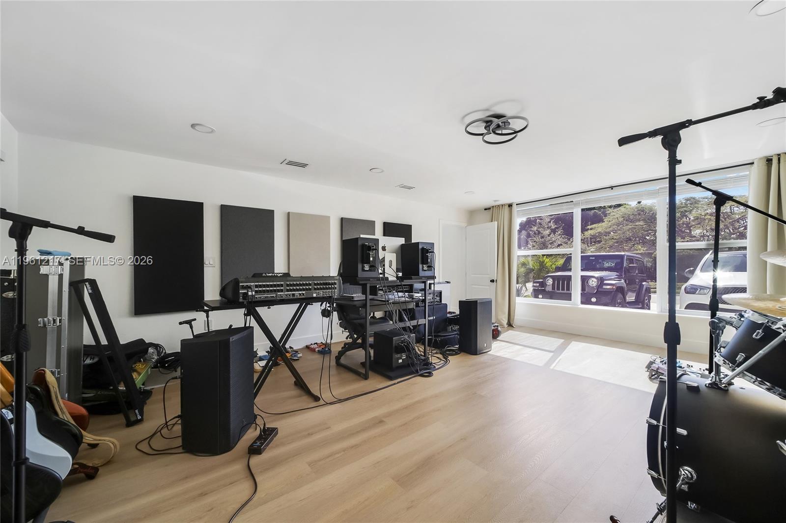 BREEZESWEPT ESTATES - Residential