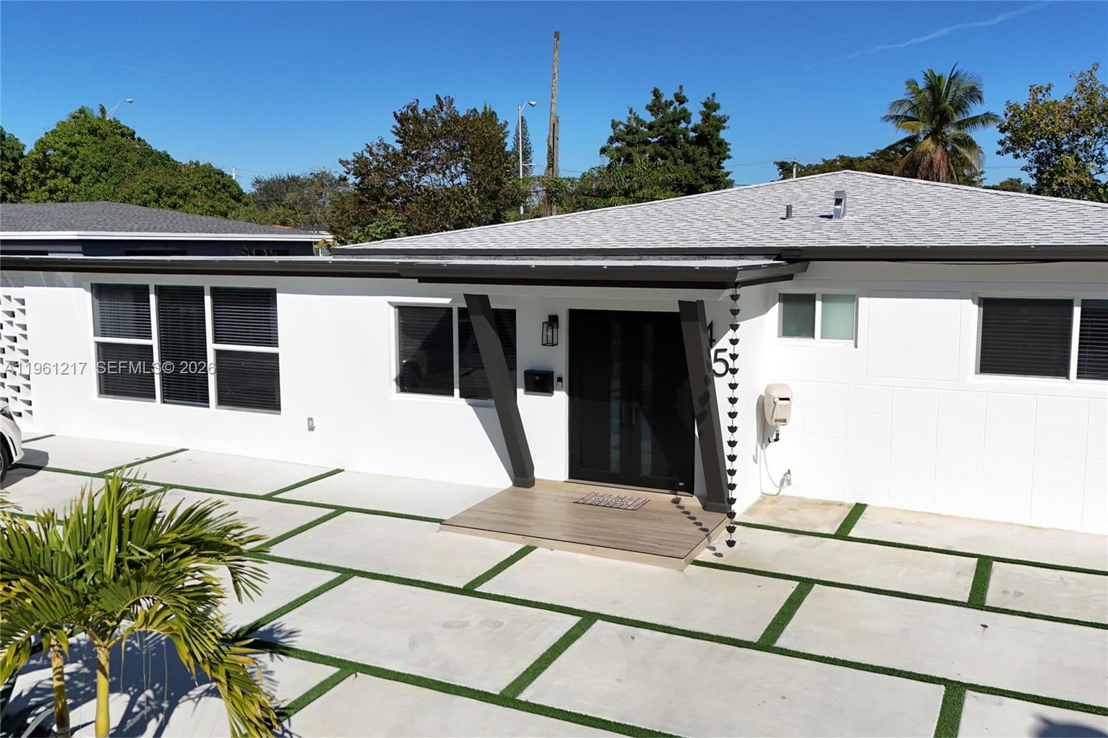 BREEZESWEPT ESTATES - Residential