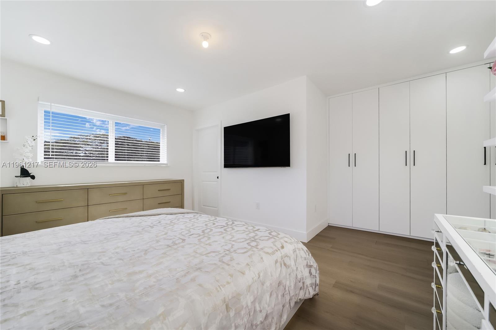 BREEZESWEPT ESTATES - Residential