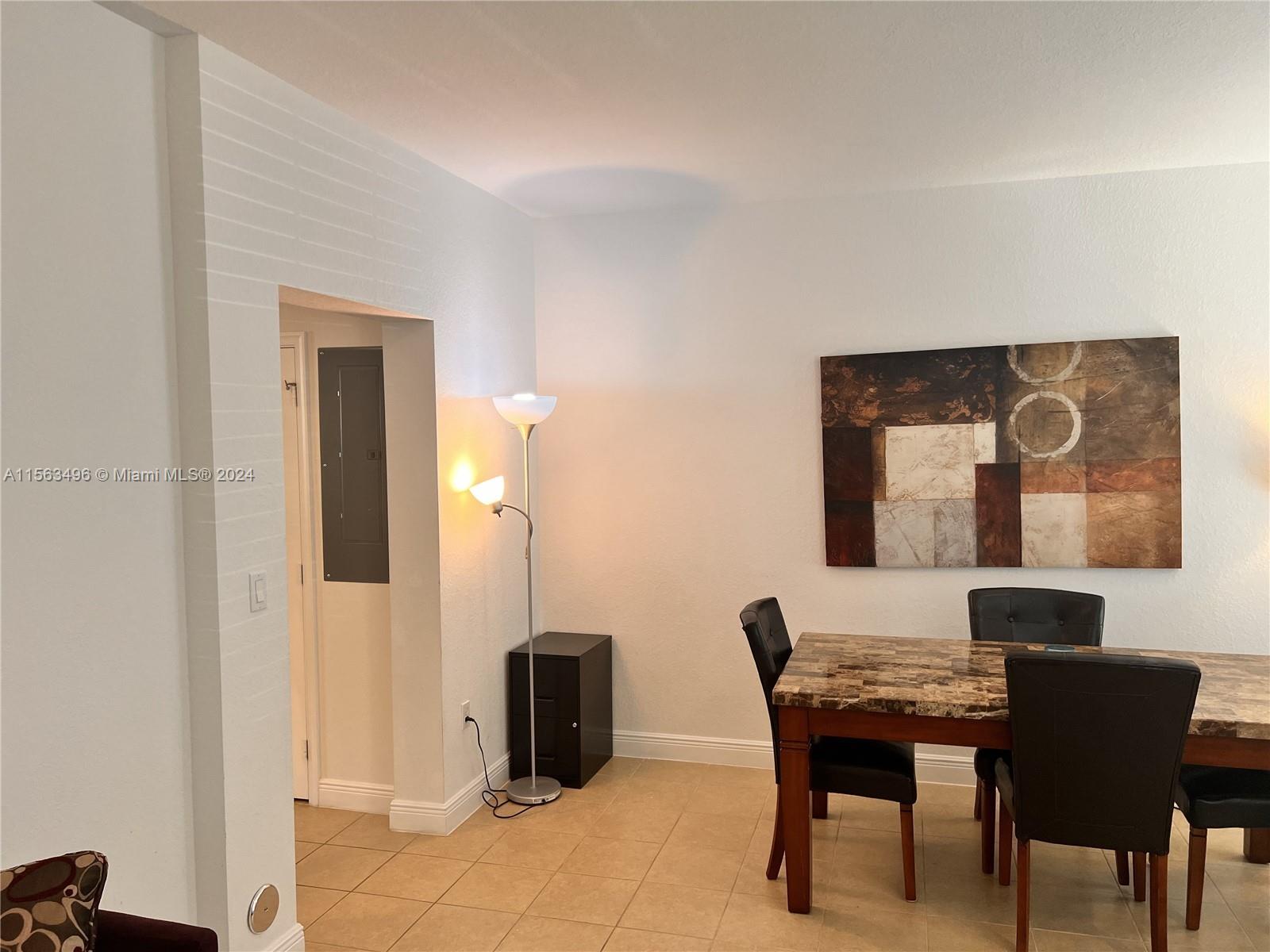 MEADOW PINES - Residential Lease