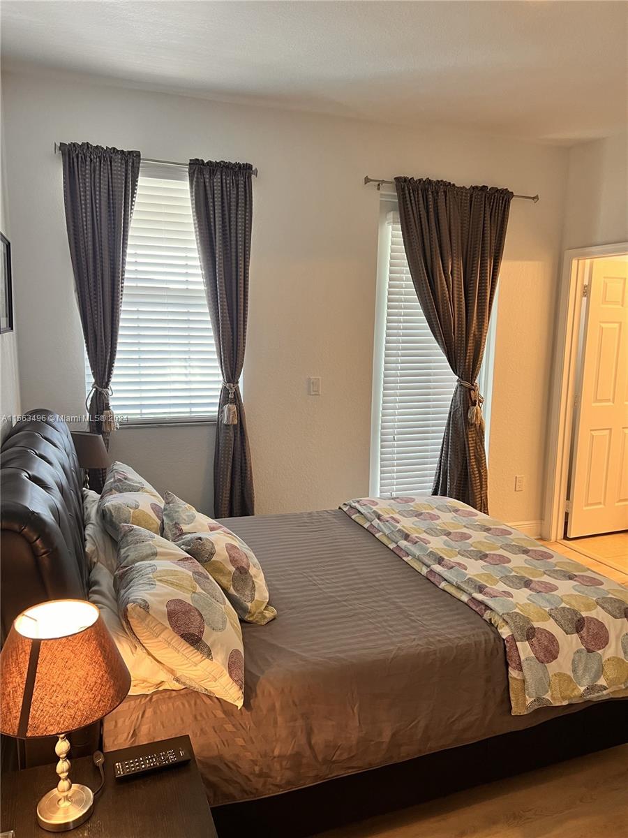 MEADOW PINES - Residential Lease