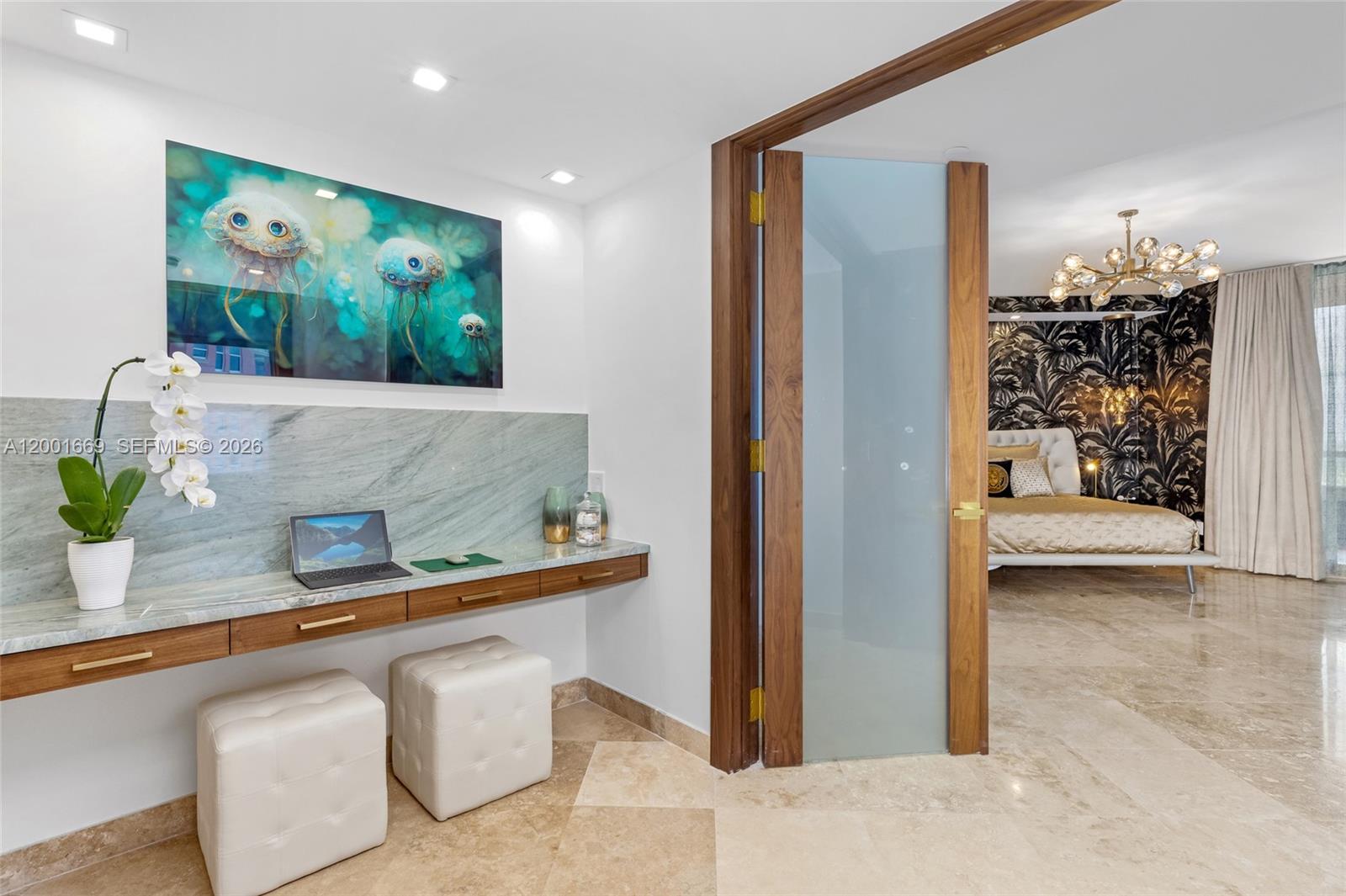 PALMS TOWER ONE CONDO - Residential