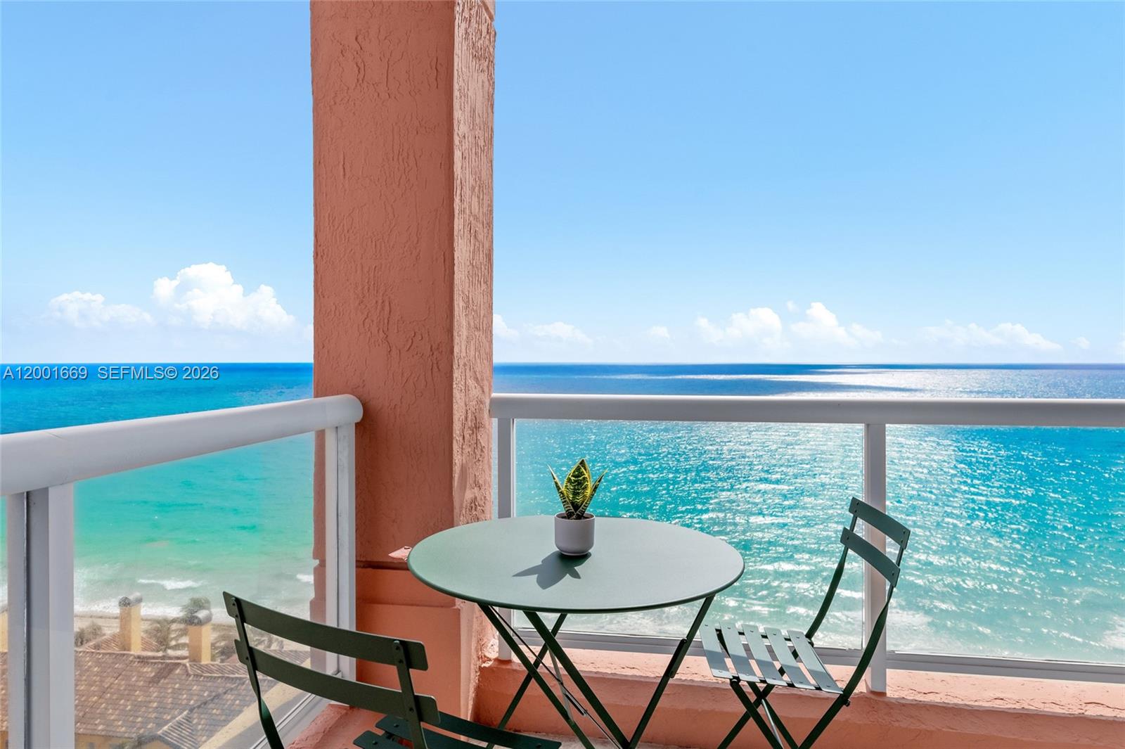 PALMS TOWER ONE CONDO - Residential