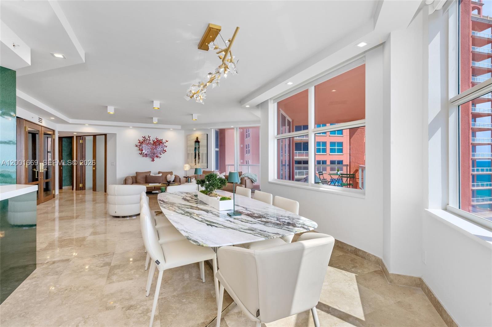 PALMS TOWER ONE CONDO - Residential