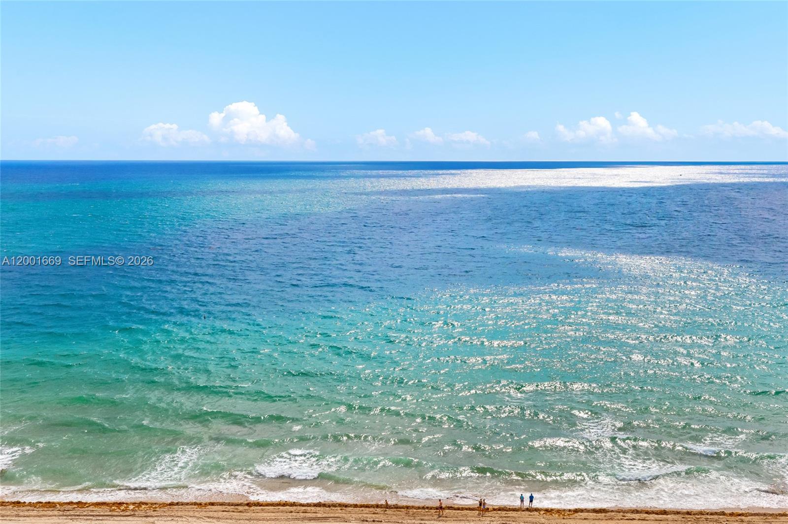 PALMS TOWER ONE CONDO - Residential