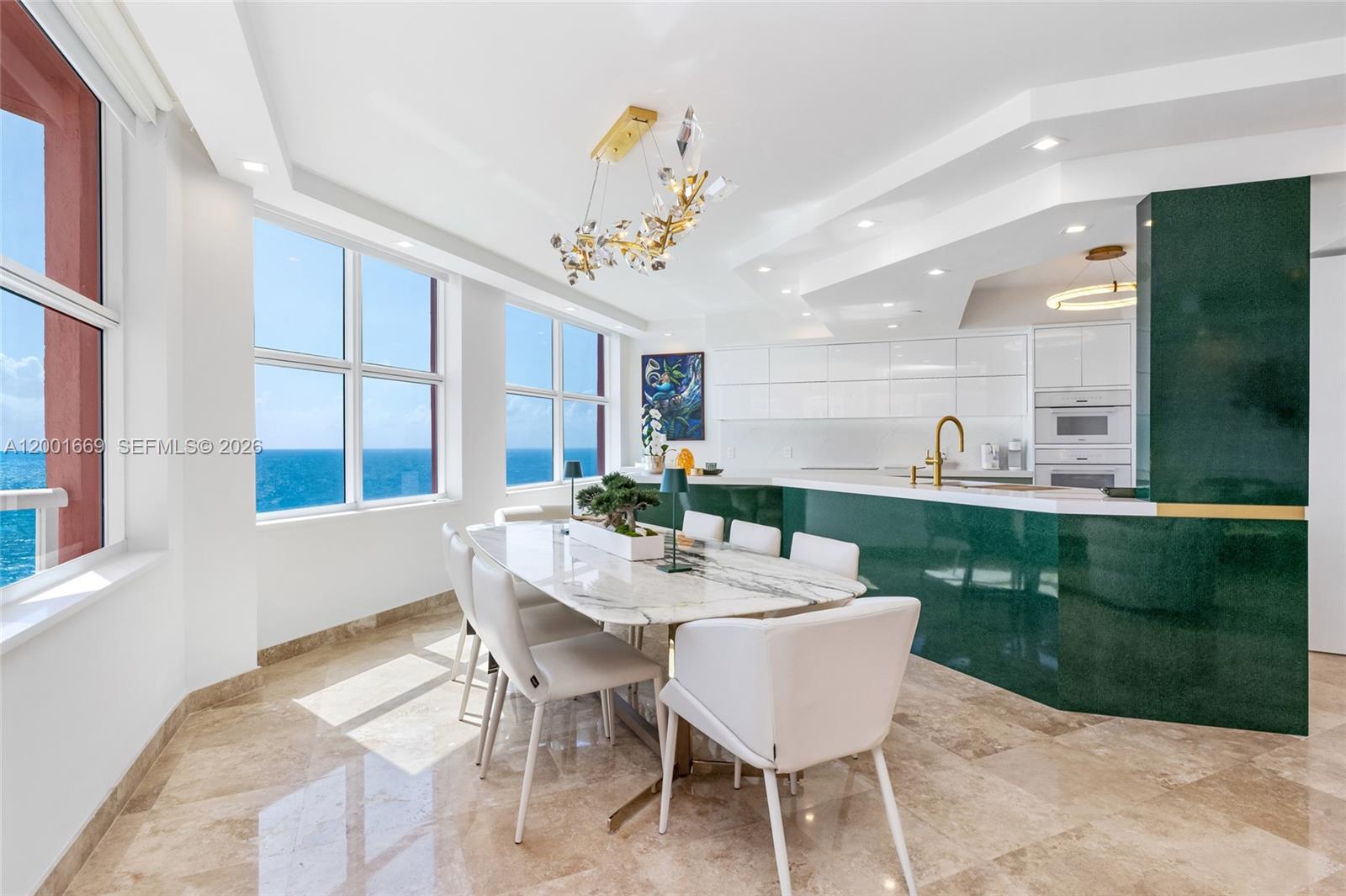 PALMS TOWER ONE CONDO - Residential