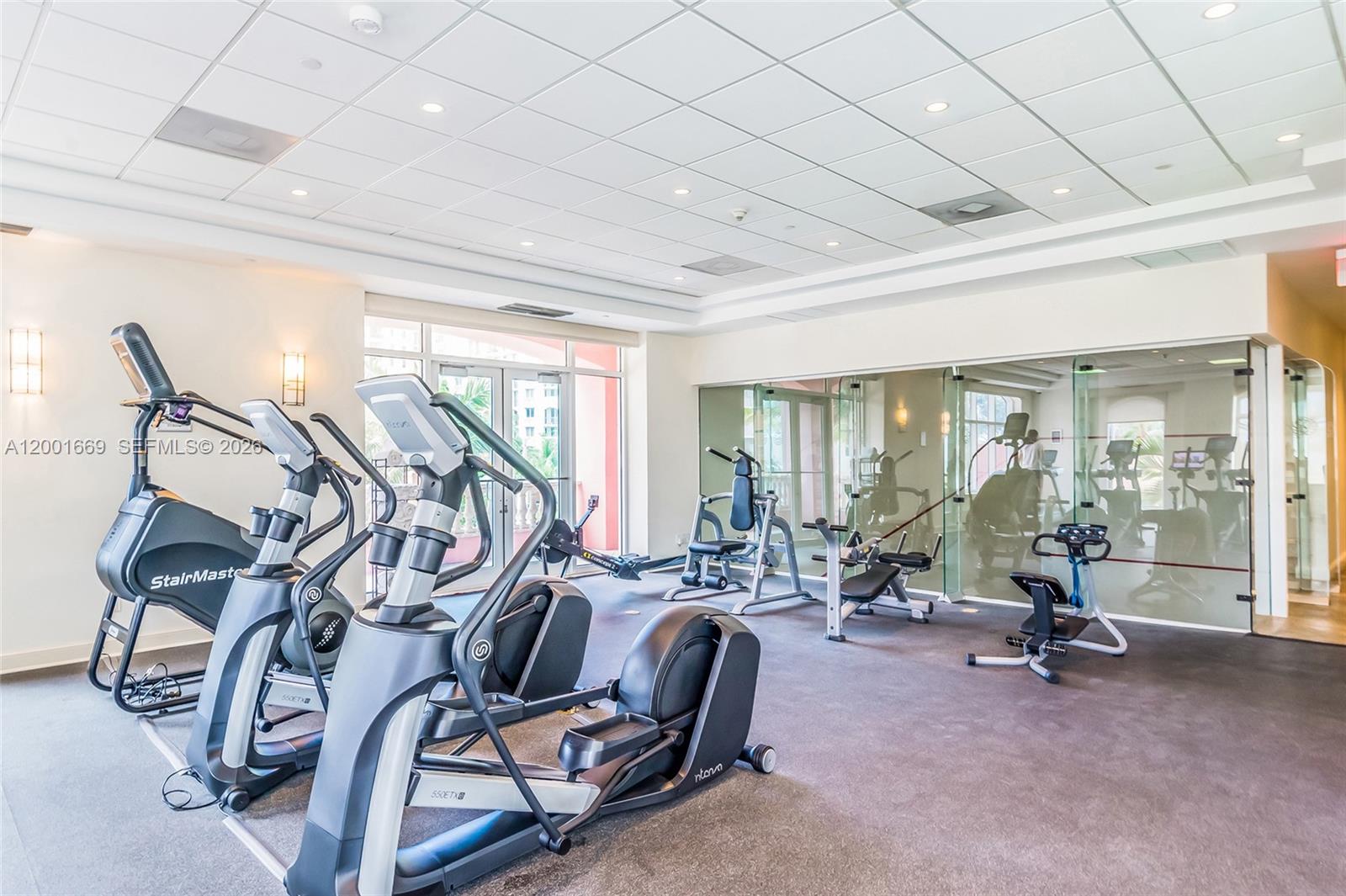 PALMS TOWER ONE CONDO - Residential