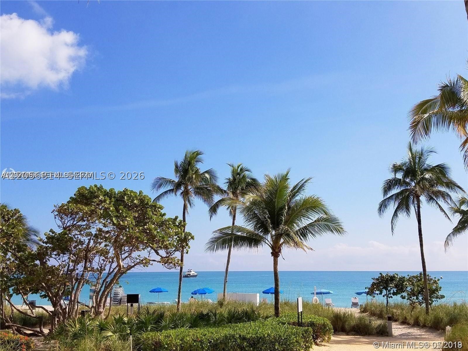 10275 Collins Ave 614