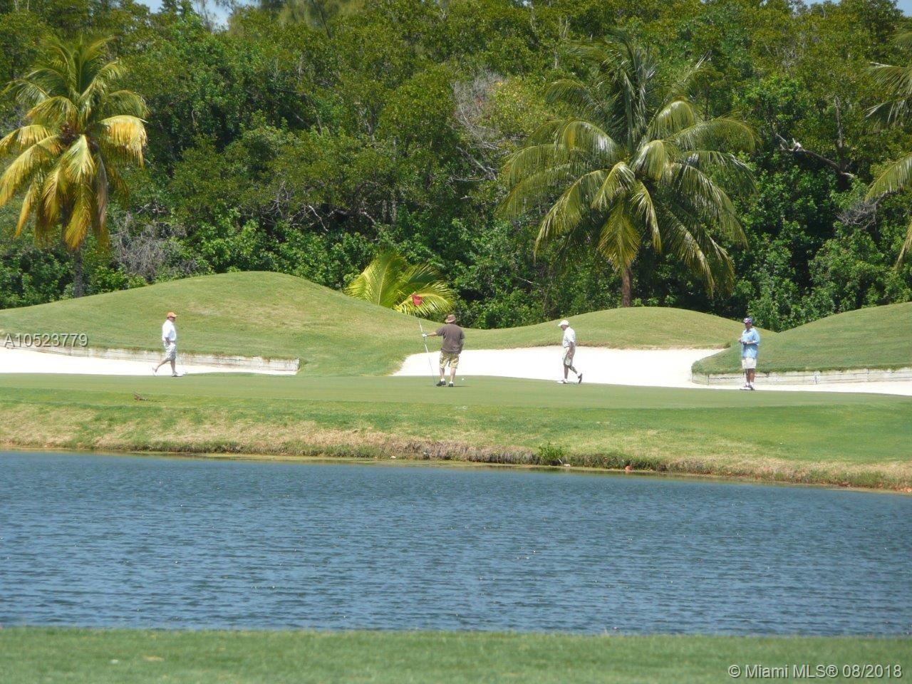KEY BISCAYNE - Residential