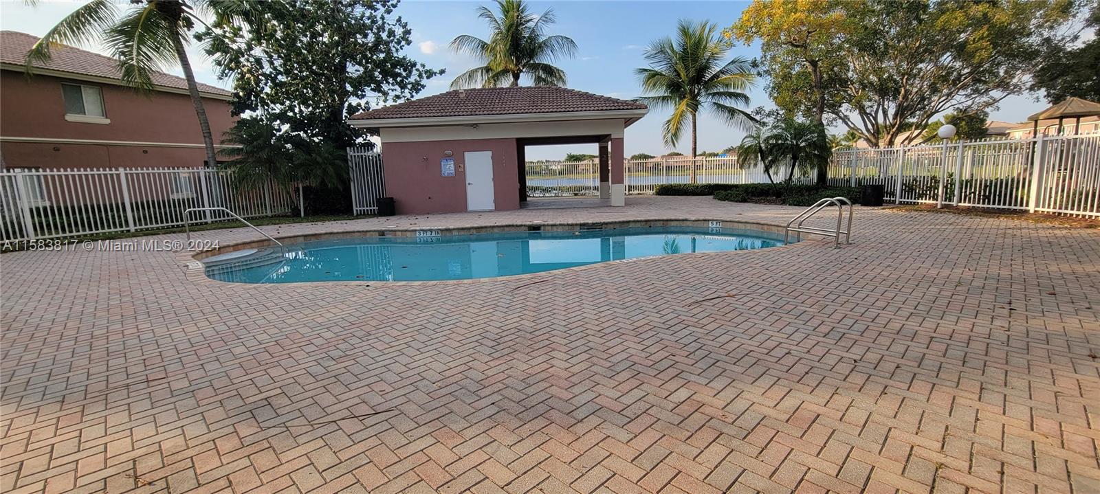 LAGO MAR 1ST ADDN - Residential Lease