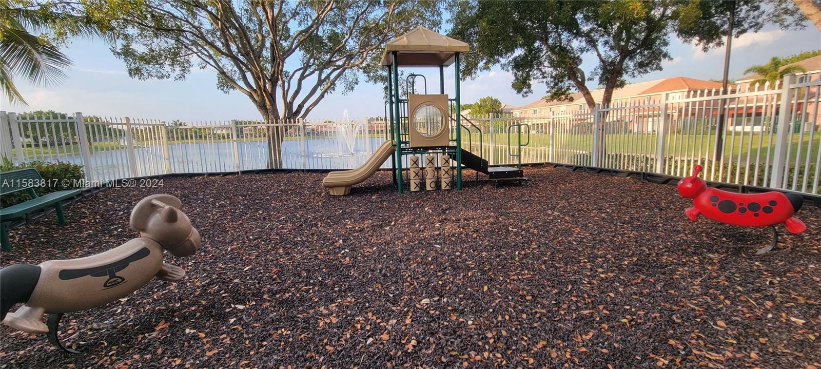 LAGO MAR 1ST ADDN - Residential Lease