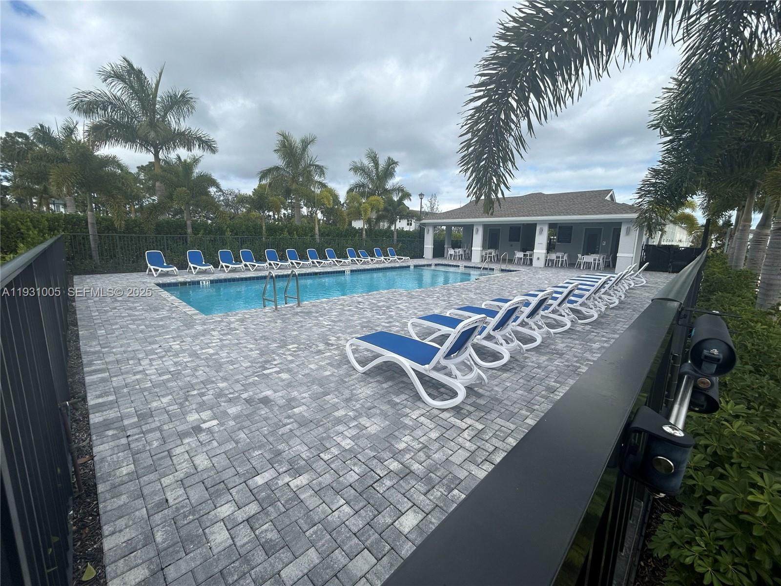 VERANDA PLAT NO. 9 - Residential Lease