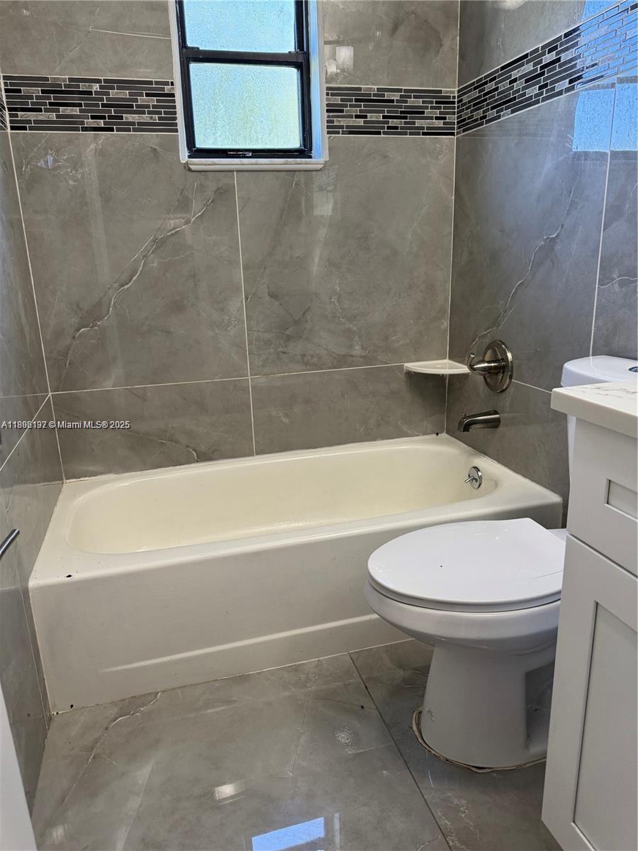 PORT ST LUCIE SECTION 19 - Residential Lease