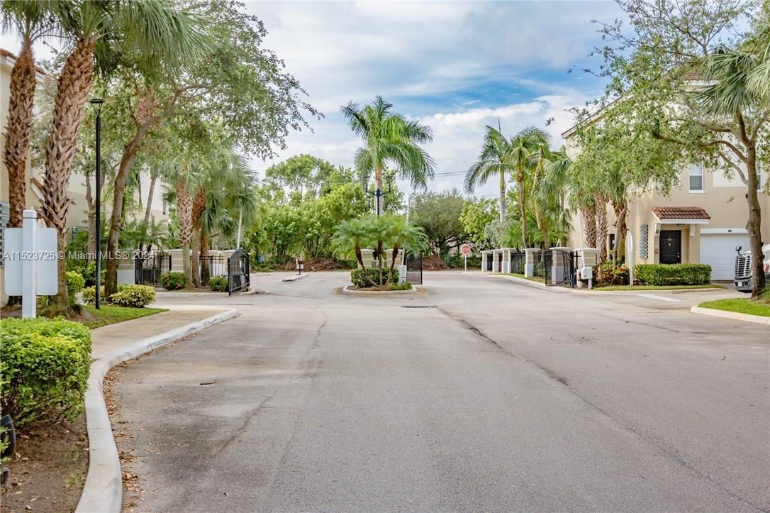 EL-AD POINCIANA CONDO - Residential