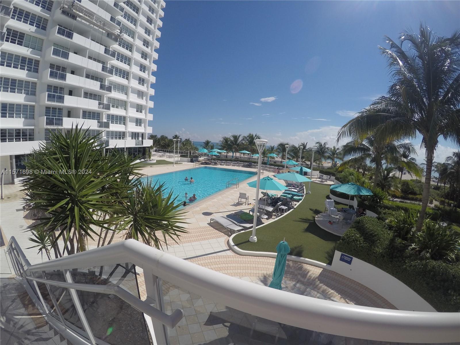 Rental Property at 100 Lincoln Rd 1405, Miami Beach, Miami-Dade County, Florida - Bathrooms: 1  - $2,200 MO.