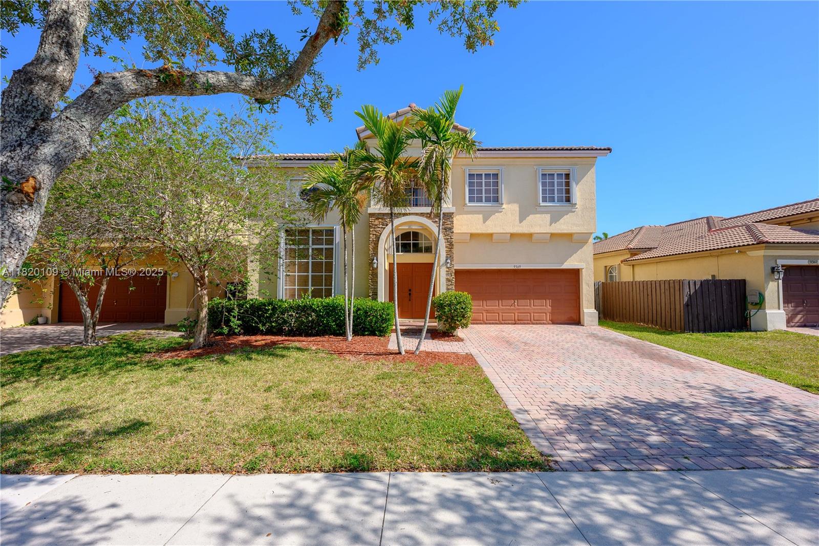 Rental Property at 9369 Sw 224th Ter, Cutler Bay, Miami-Dade County, Florida - Bedrooms: 5 
Bathrooms: 3  - $3,600 MO.