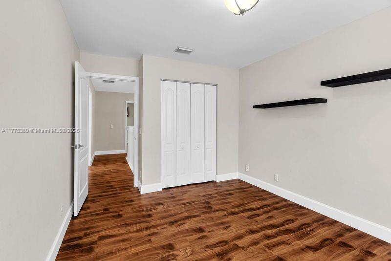 LAKES AT BOCA RATON PAR E - Residential