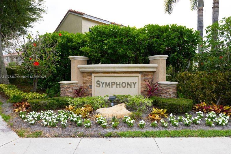 LAKES AT BOCA RATON PAR E - Residential