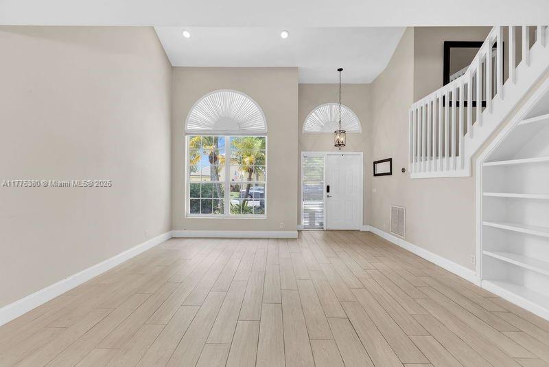 LAKES AT BOCA RATON PAR E - Residential