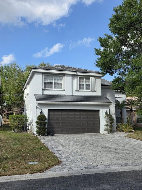 10766 Crescendo Cir Boca Raton FL 33498